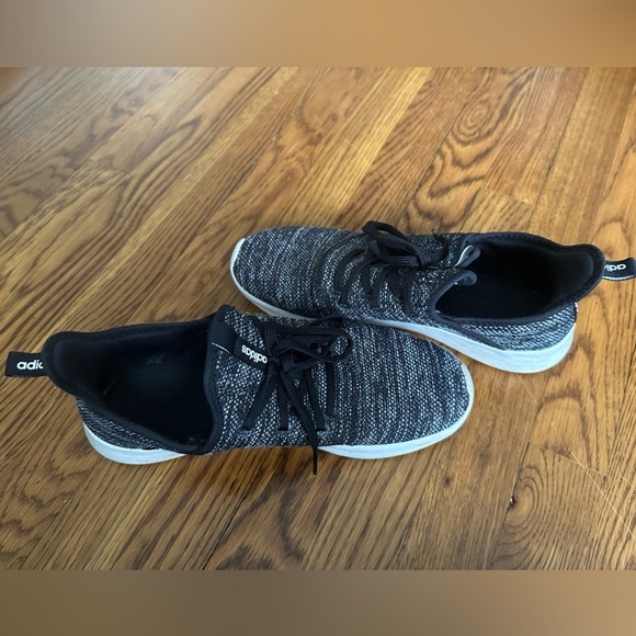 ADIDAS Grey and Black Sneakers Size 10 - Picture 1 of 5